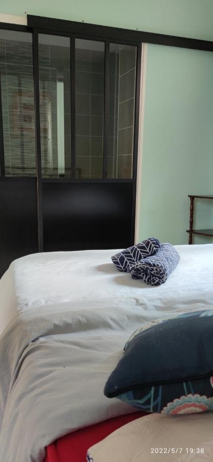 B&B En Plein Coeur De La Foret Artiguelouve Εξωτερικό φωτογραφία