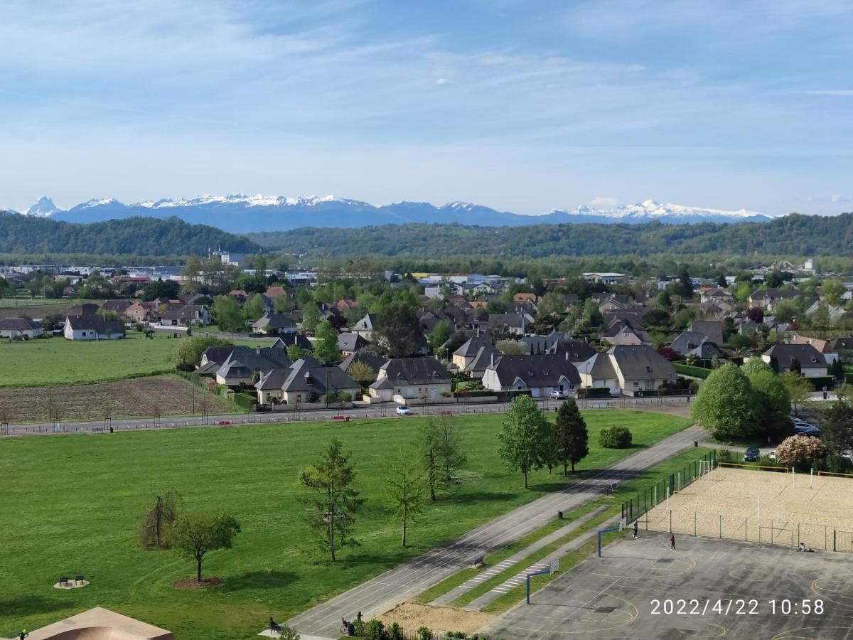 B&B En Plein Coeur De La Foret Artiguelouve Εξωτερικό φωτογραφία