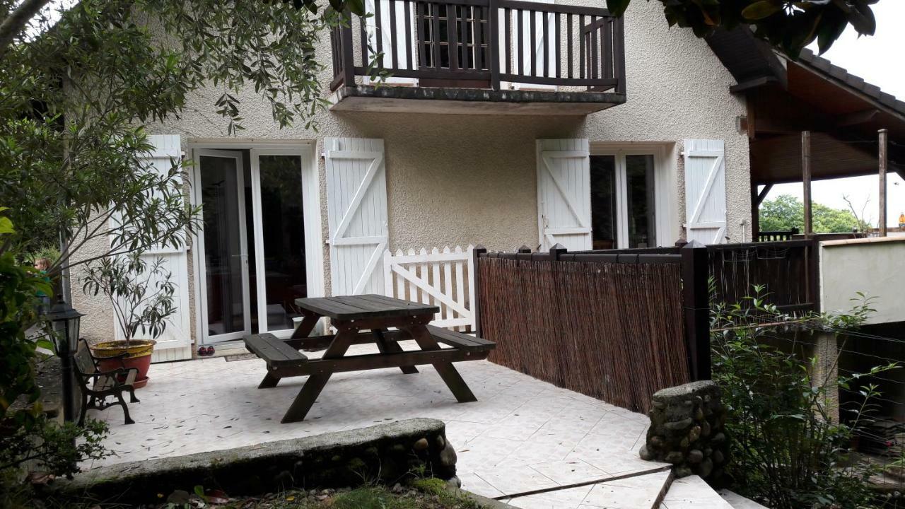 B&B En Plein Coeur De La Foret Artiguelouve Εξωτερικό φωτογραφία