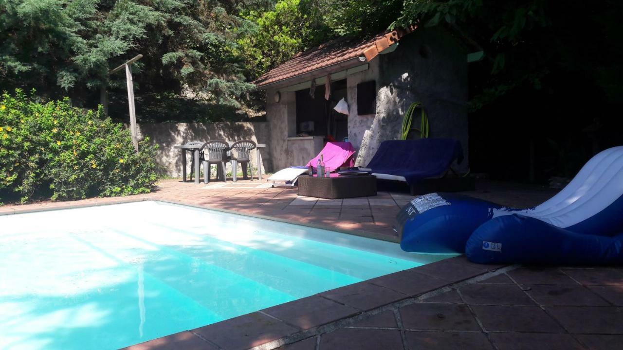 B&B En Plein Coeur De La Foret Artiguelouve Εξωτερικό φωτογραφία